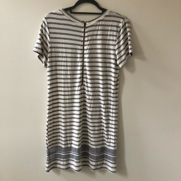 Gray and White Striped Mini Dress (M) - Picture 4 of 7